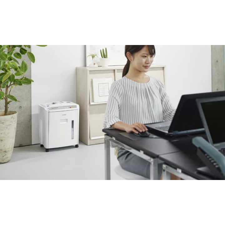 アイリスオーヤマ オートフィードシュレッダーマイクロカット
