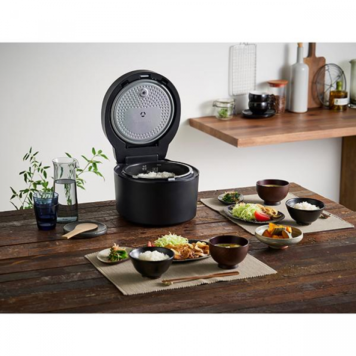 IHジャー炊飯器 5.5合　RC-ISA50-B ブラック